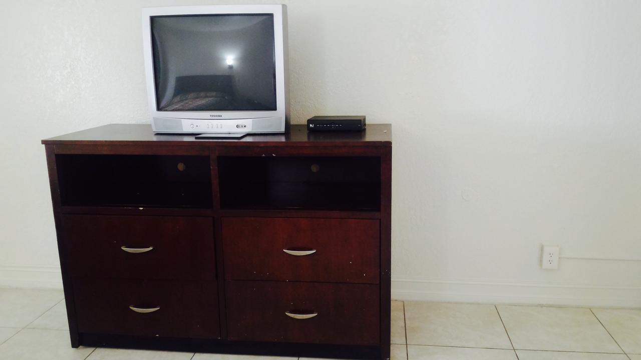 Sunset Inn- Pierce, Fl Motel Fort Pierce